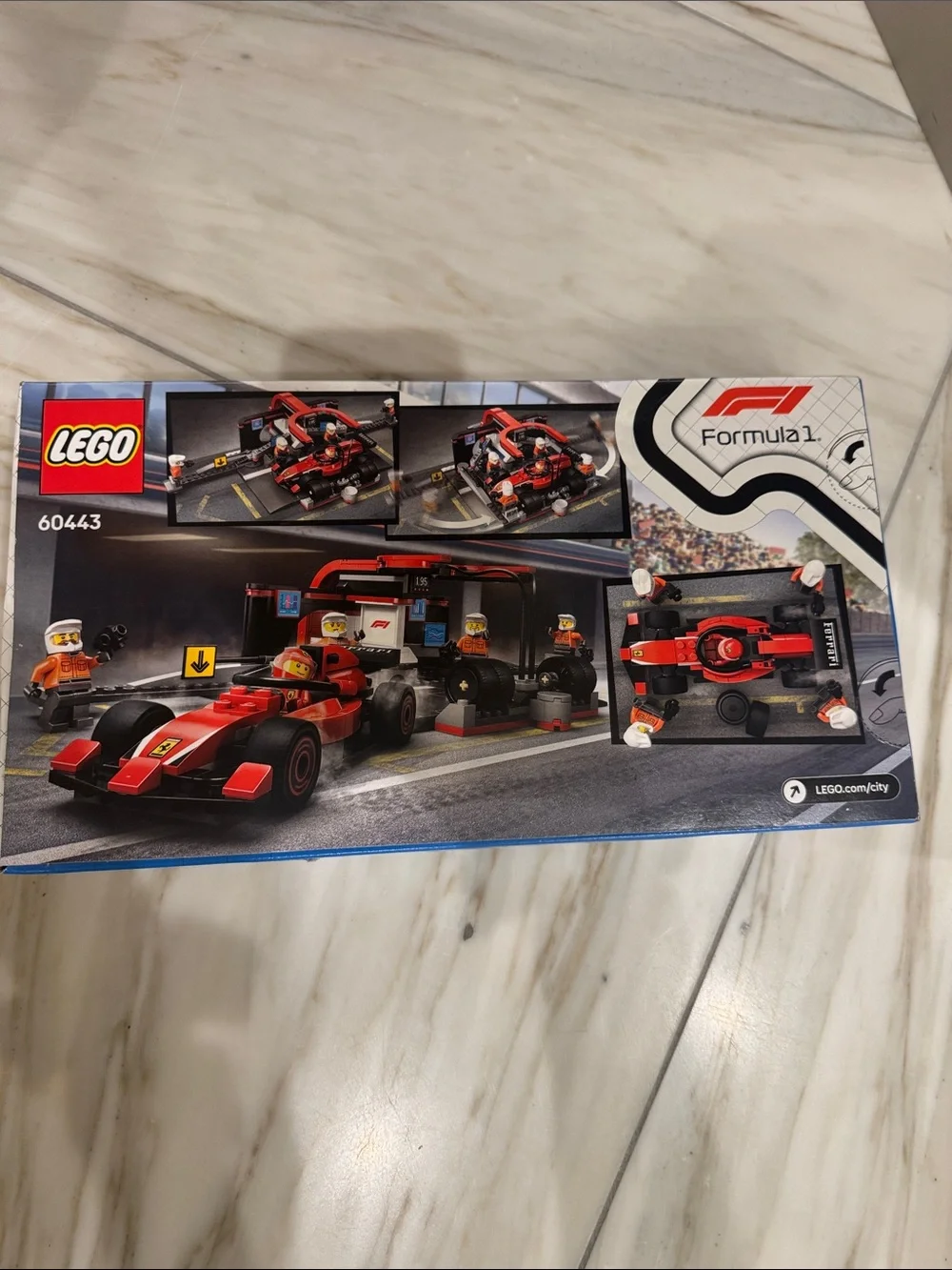 LEGO City F1 Pit Stop & Pit Crew with Ferrari Car Toy - New in box